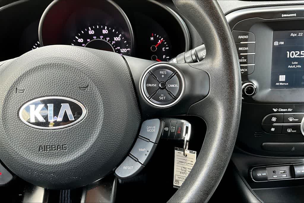 Thumbnail: 2018 Kia Soul - 21