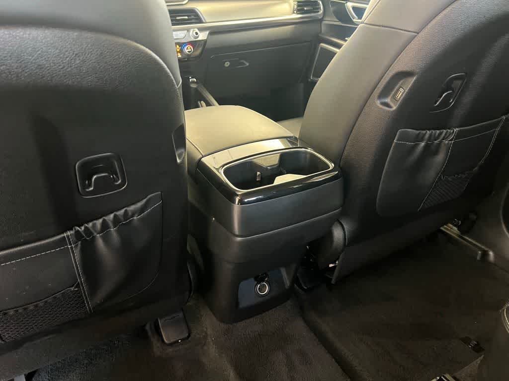 Thumbnail: 2022 Kia Telluride - 18