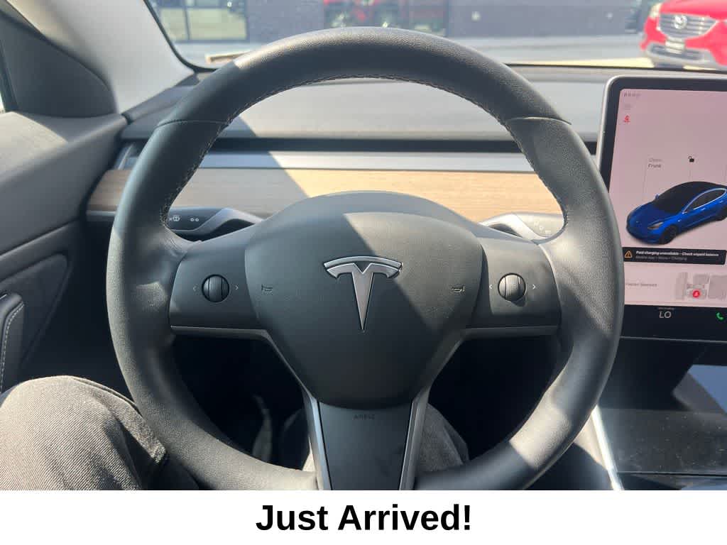 Thumbnail: 2019 Tesla Model 3 - 12