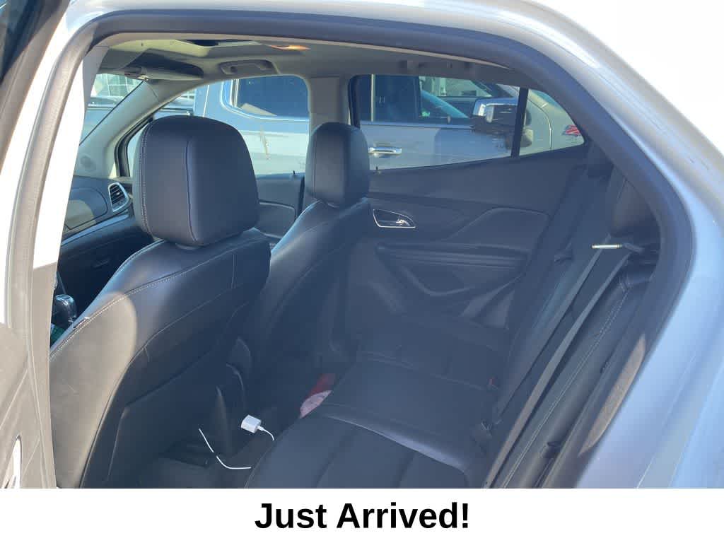 Thumbnail: 2013 Buick Encore - 9