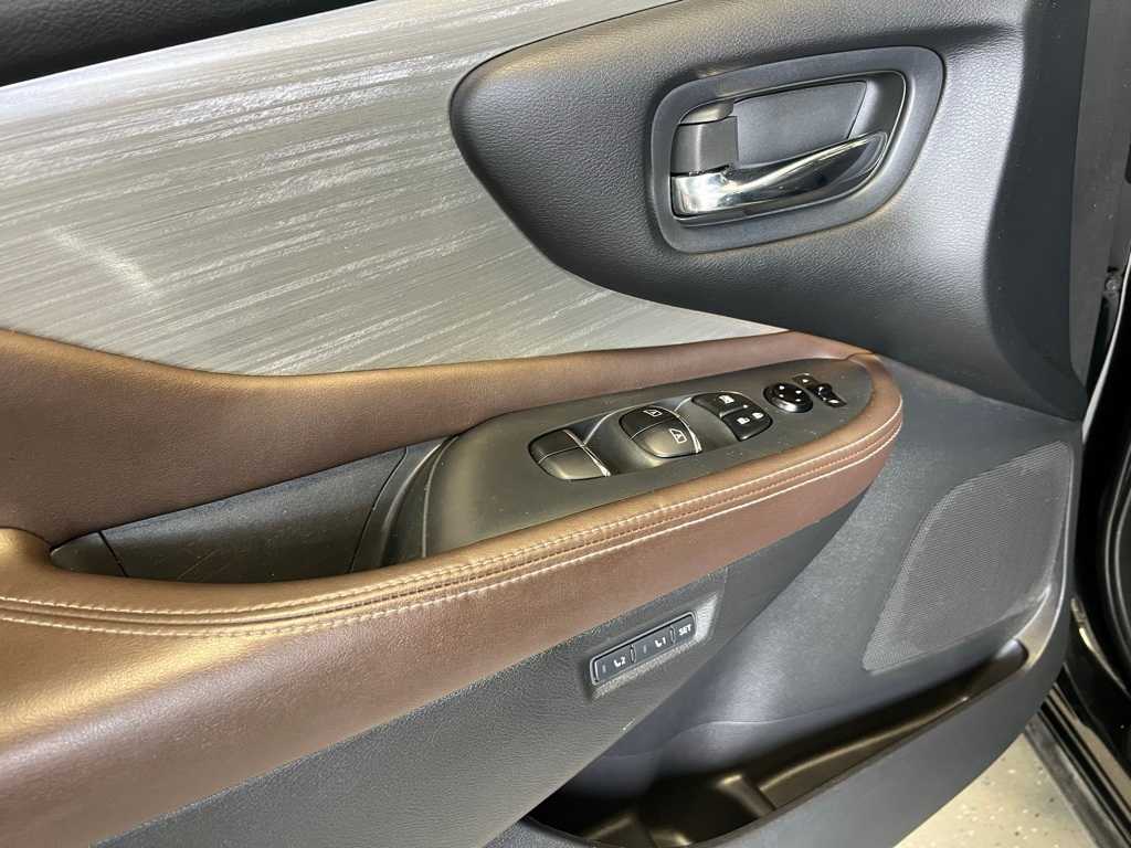 Thumbnail: 2015 Nissan Murano - 13