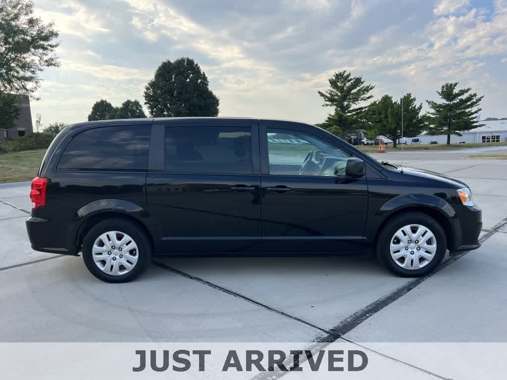 Thumbnail: 2018 Dodge Grand Caravan - 7