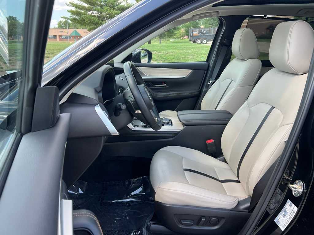 Thumbnail: 2024 Mazda CX-90 - 12