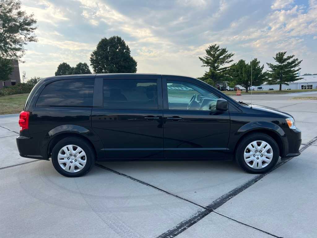 Thumbnail: 2018 Dodge Grand Caravan - 7