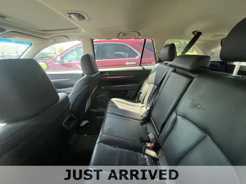 Thumbnail: 2012 Subaru Outback - 8