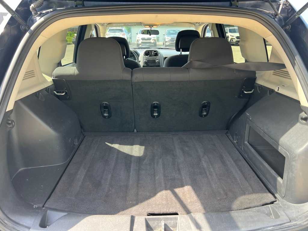 Thumbnail: 2010 Jeep Compass - 17