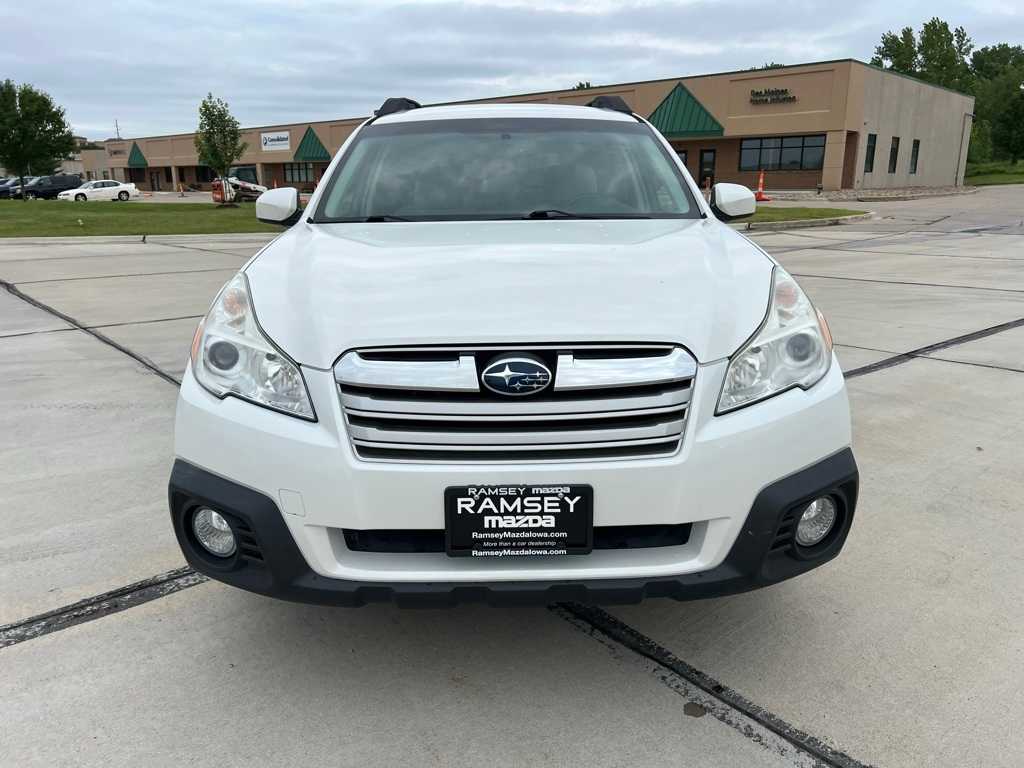 Thumbnail: 2013 Subaru Outback - 9