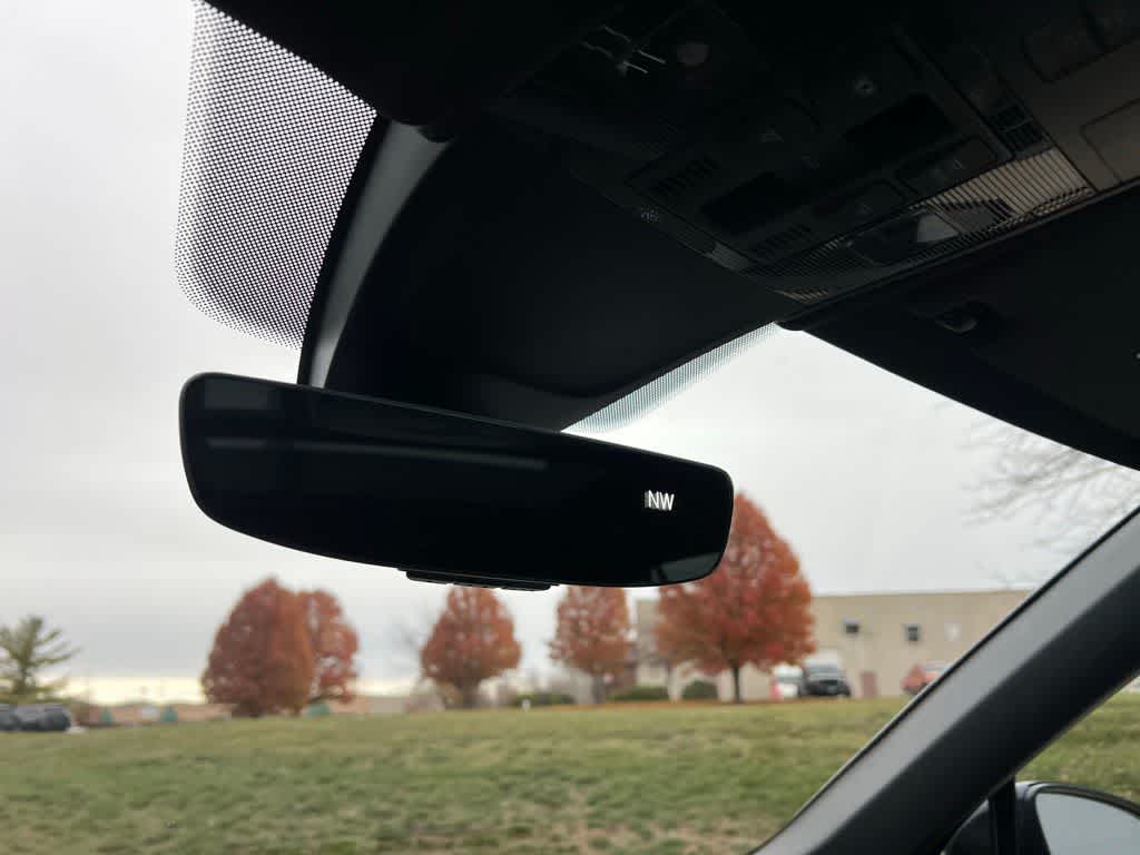 Thumbnail: 2023 Volkswagen Tiguan - 43