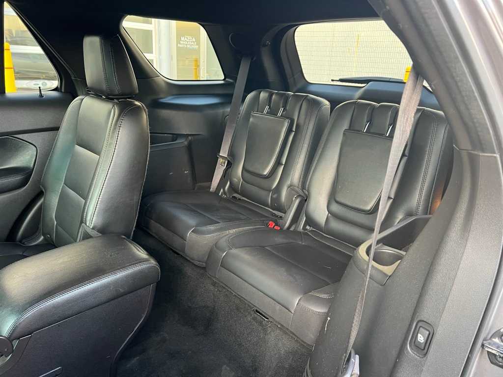 Thumbnail: 2014 Ford Explorer - 18