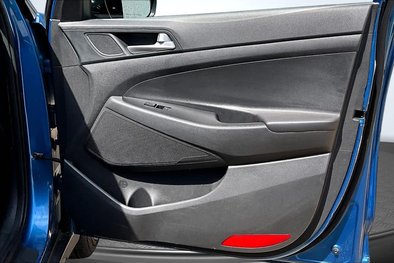 Thumbnail: 2020 Hyundai Tucson - 19