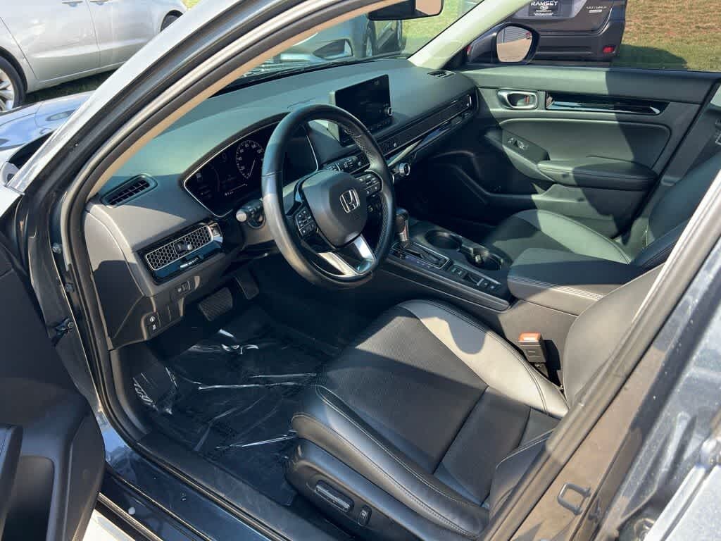 Used 2022 Honda Civic EX-L Hatchback