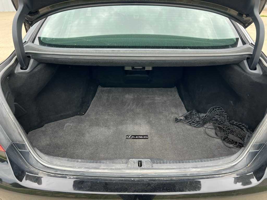 Thumbnail: 2012 Lexus LS - 24