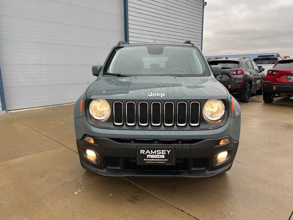 Thumbnail: 2018 Jeep Renegade - 9