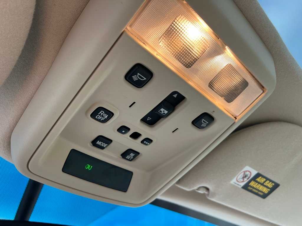 Thumbnail: 2005 Lincoln Town Car - 41