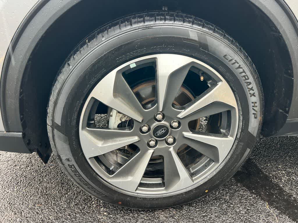 Thumbnail: 2023 Ford Escape - 10