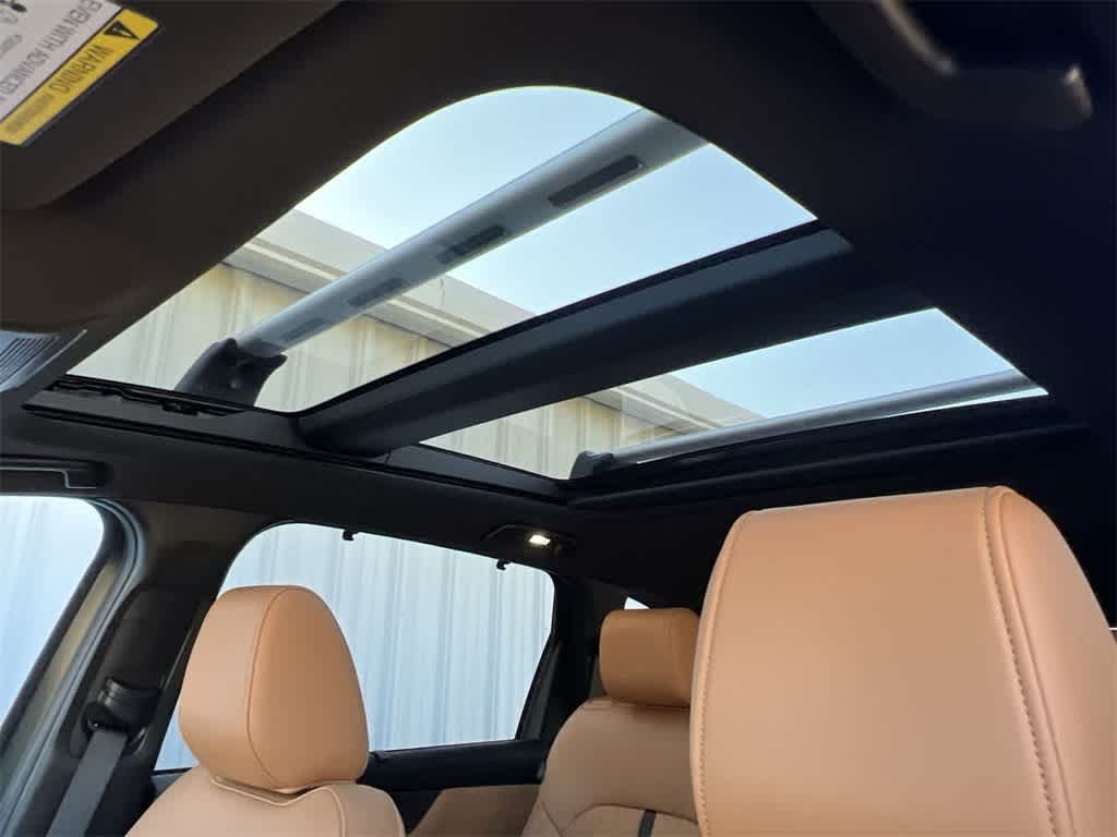 Thumbnail: 2025 Mazda CX-90 - 17