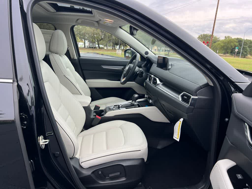 Thumbnail: 2025 Mazda CX-5 - 18