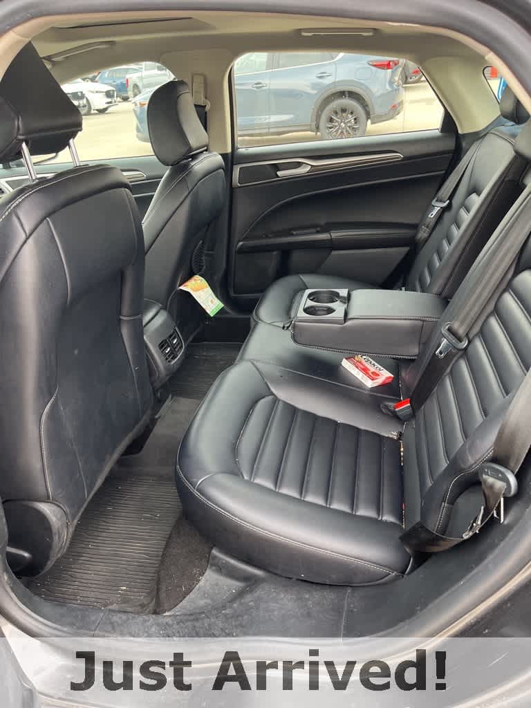 2020 Ford Fusion SEL 5