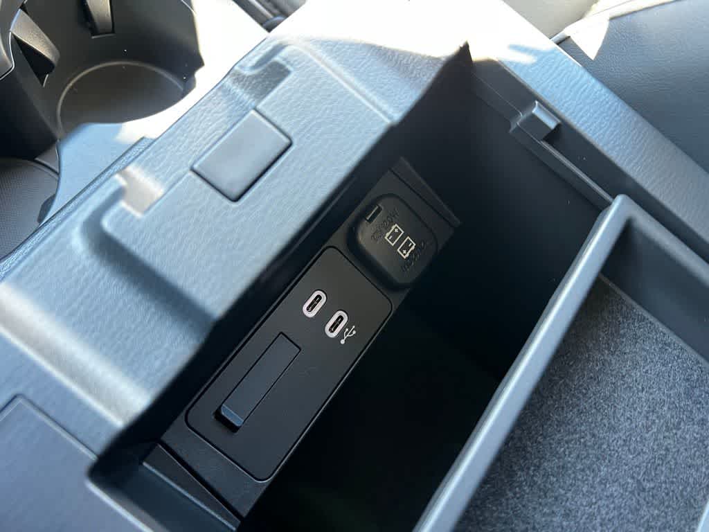 Thumbnail: 2025 Mazda CX-5 - 31