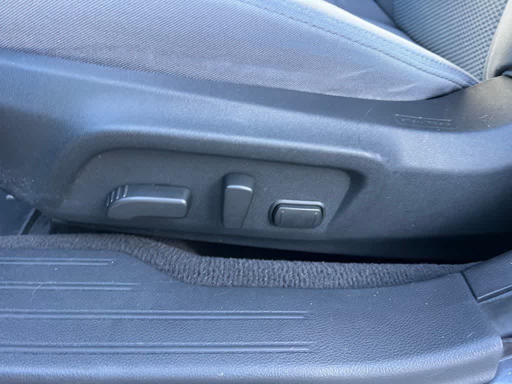 Thumbnail: 2018 Subaru Legacy - 17