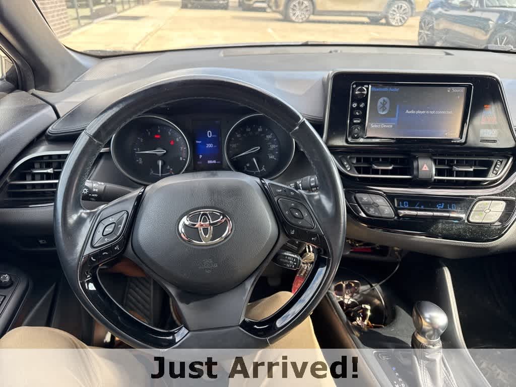Thumbnail: 2018 Toyota C-HR - 9