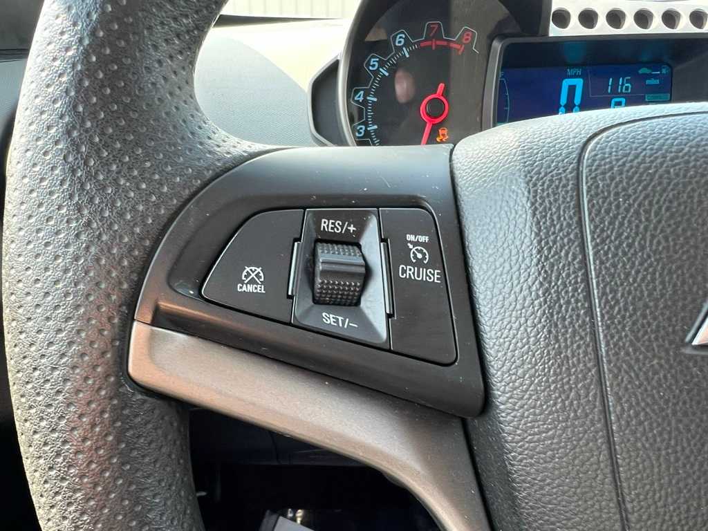 Thumbnail: 2014 Chevrolet Sonic - 20