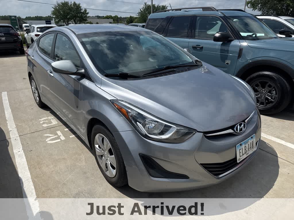 Thumbnail: 2016 Hyundai Elantra - 2