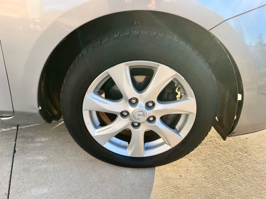 Thumbnail: 2011 Mazda Mazda3 - 13