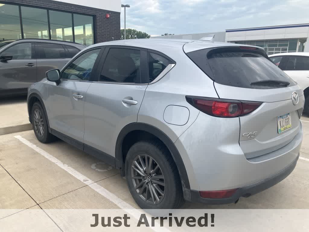 Thumbnail: 2017 Mazda CX-5 - 4
