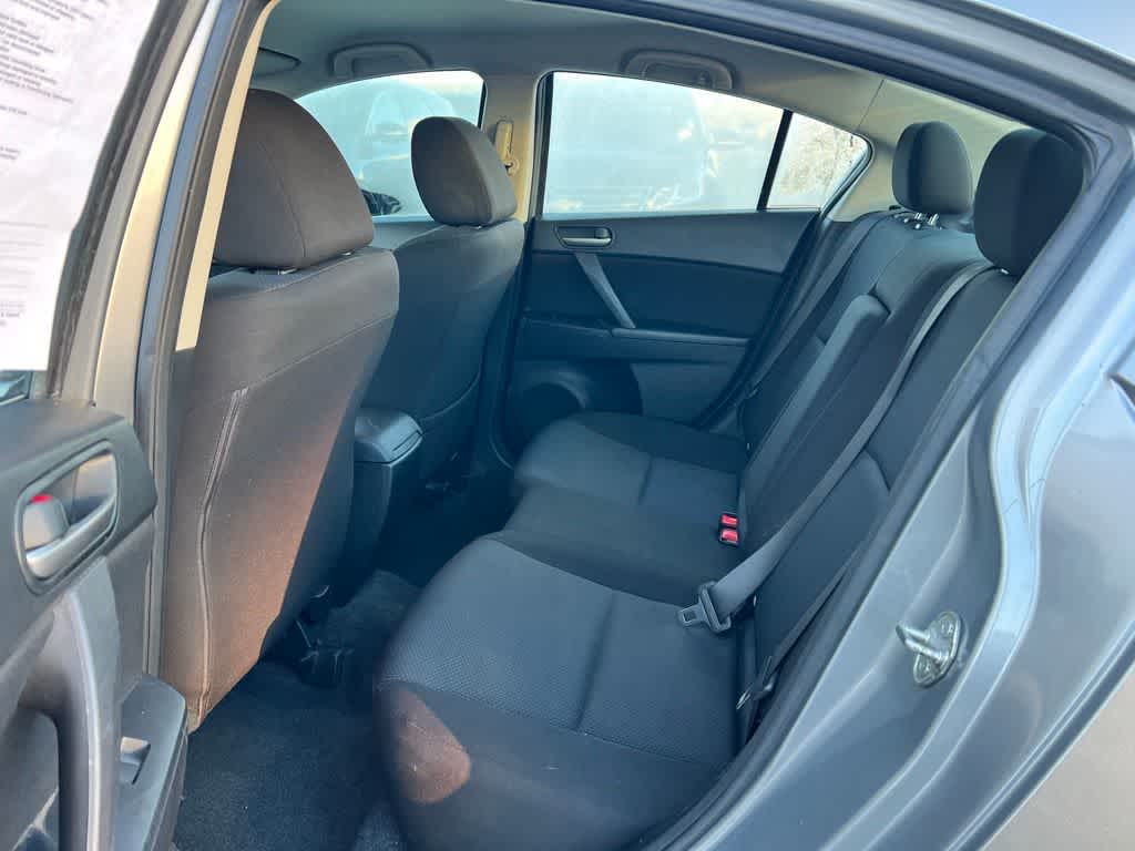 Thumbnail: 2011 Mazda Mazda3 - 19