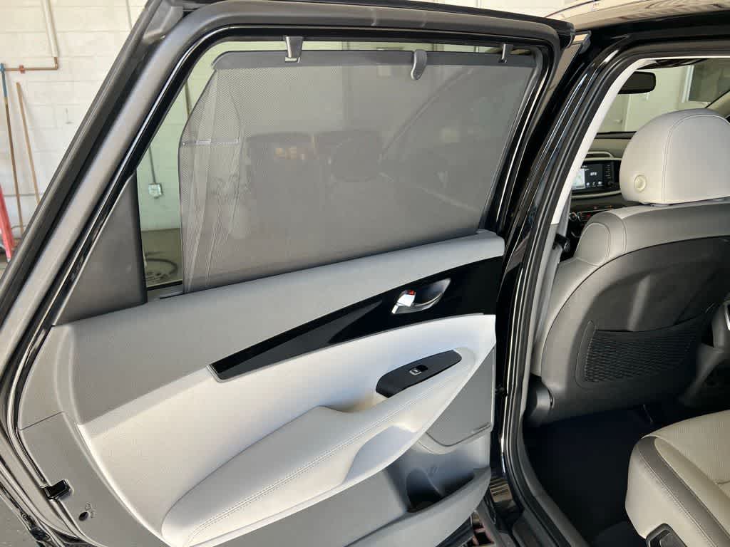 Thumbnail: 2019 Kia Sorento - 22