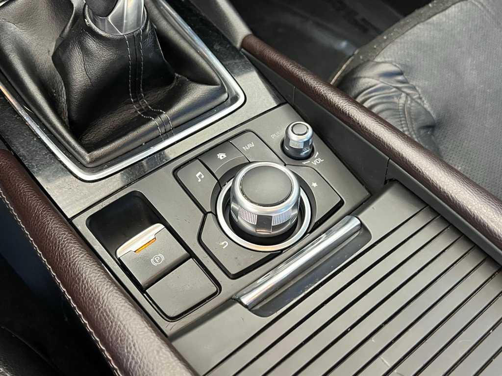 Thumbnail: 2017 Mazda Mazda3 - 34