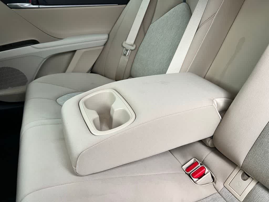 Thumbnail: 2023 Toyota Camry - 18