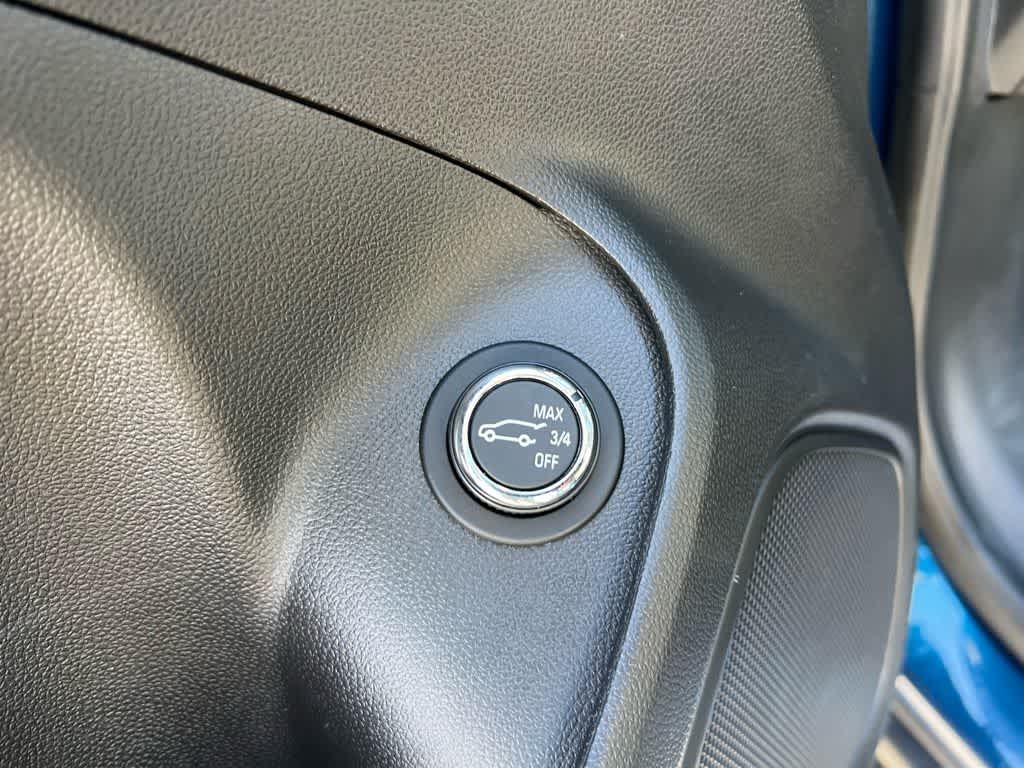 Thumbnail: 2020 Buick Encore GX - 19