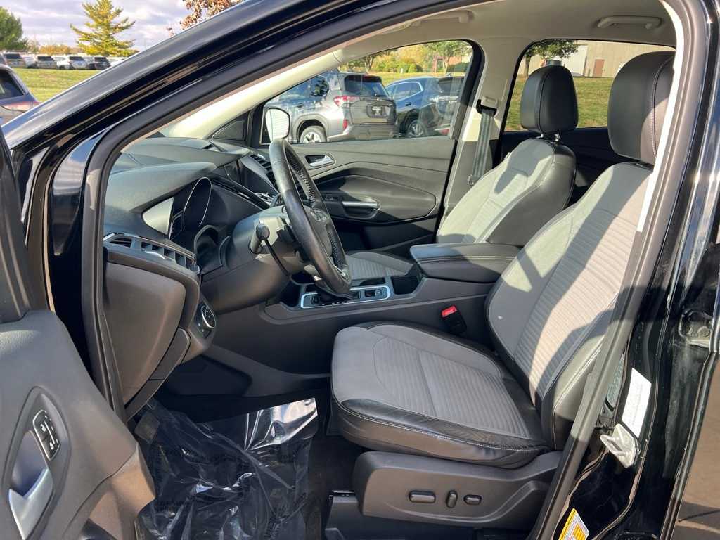Thumbnail: 2017 Ford Escape - 11