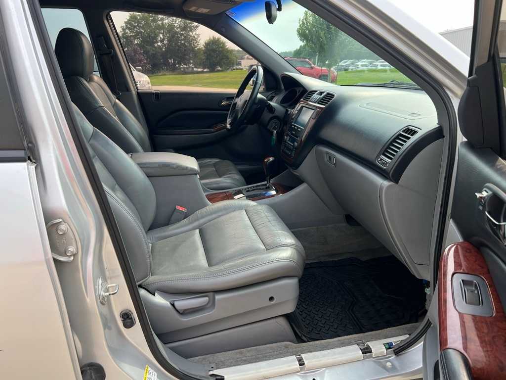 Thumbnail: 2005 Acura MDX - 21