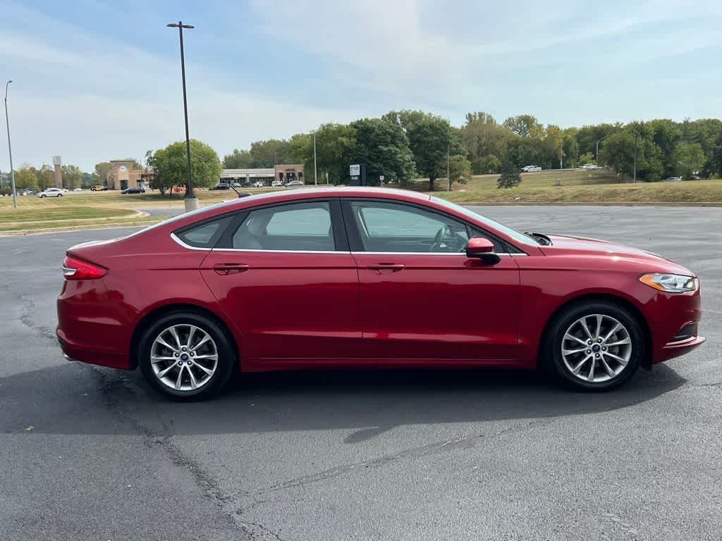 Thumbnail: 2017 Ford Fusion - 7