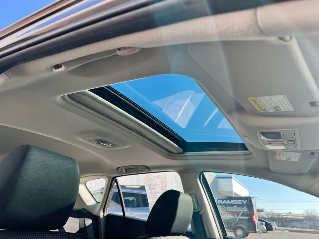 Thumbnail: 2012 Mazda Mazda3 - 26