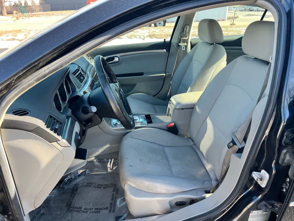 Thumbnail: 2008 Saturn Aura - 22