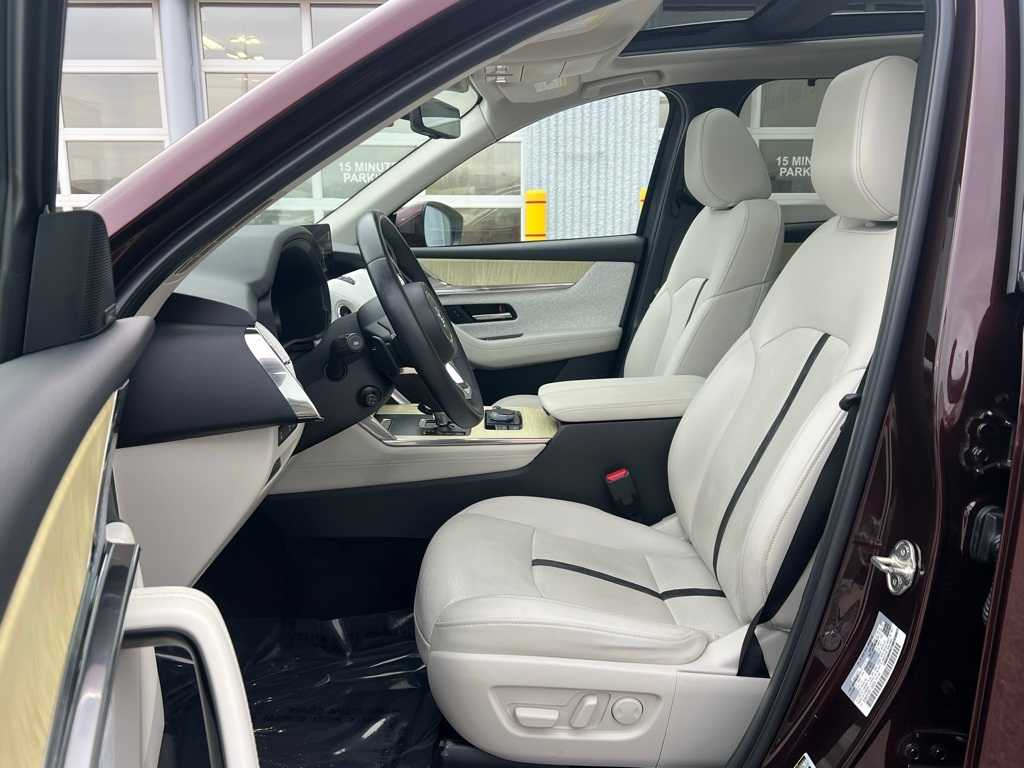 Thumbnail: 2024 Mazda CX-90 - 13