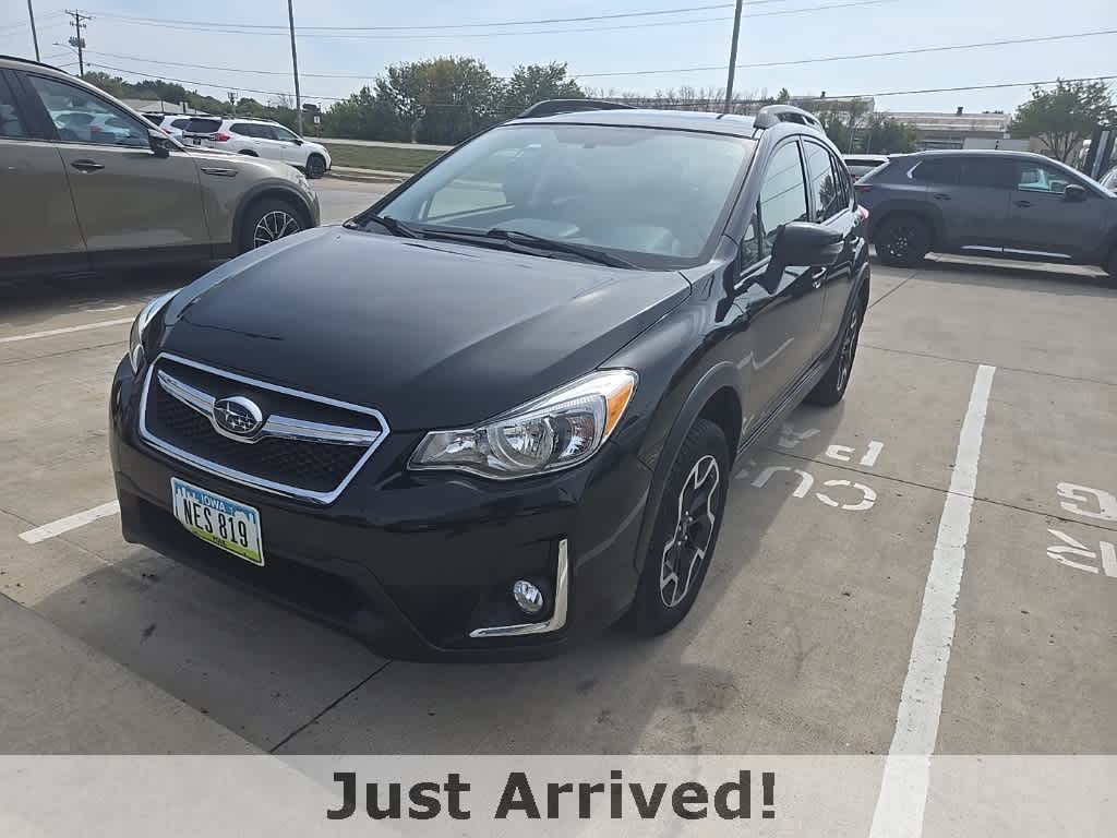 Thumbnail: 2016 Subaru Crosstrek - 1