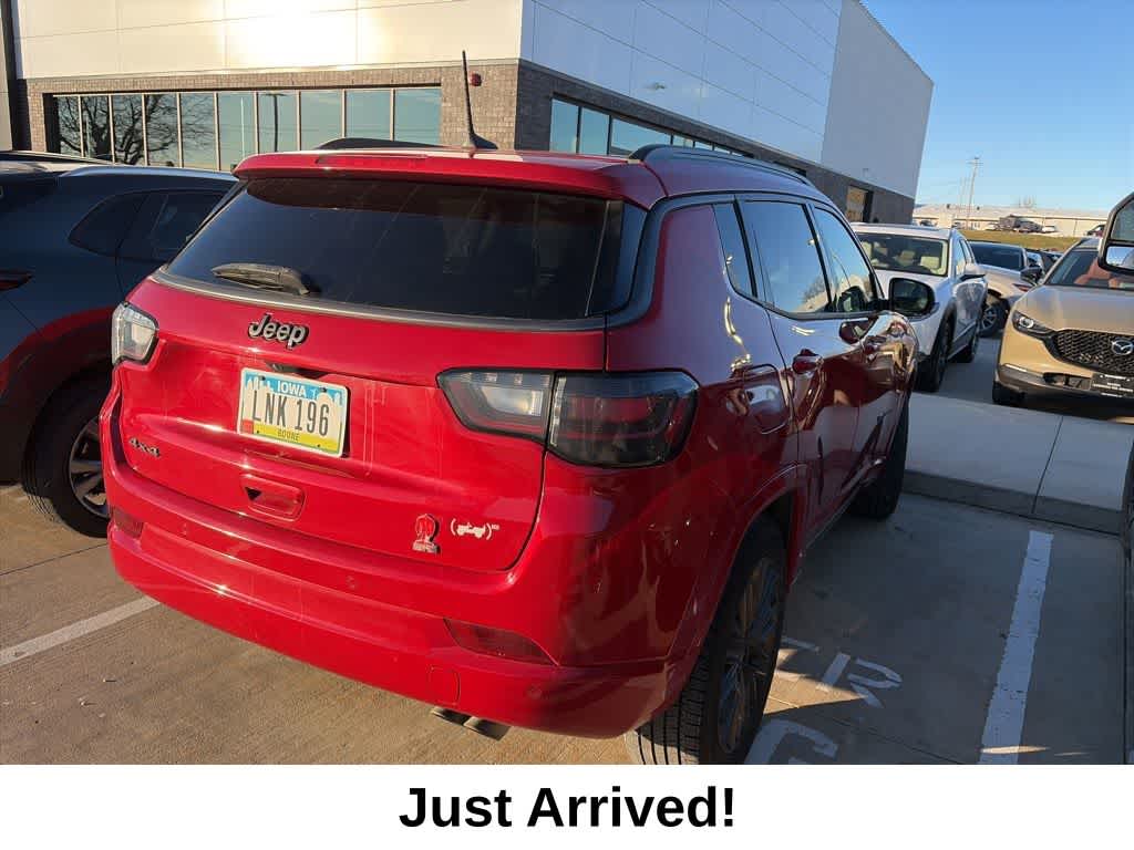 Thumbnail: 2022 Jeep Compass - 3