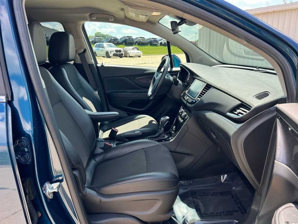 Thumbnail: 2019 Buick Encore - 20