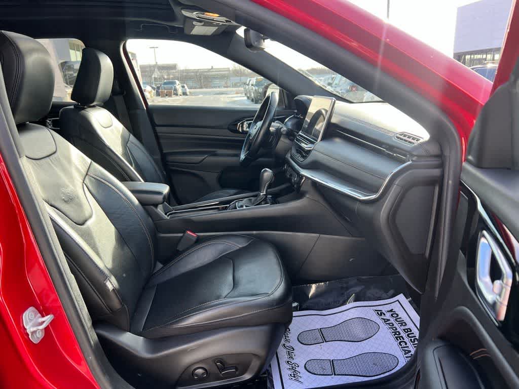 Thumbnail: 2022 Jeep Compass - 25