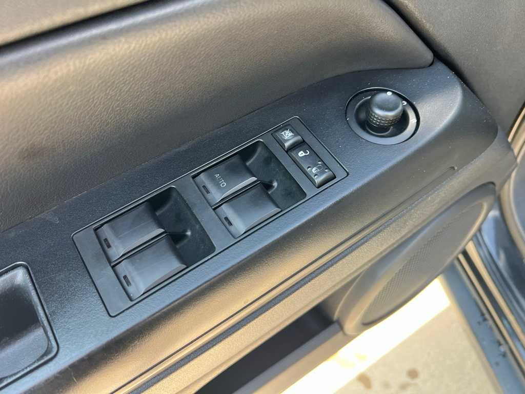 Thumbnail: 2010 Jeep Compass - 13
