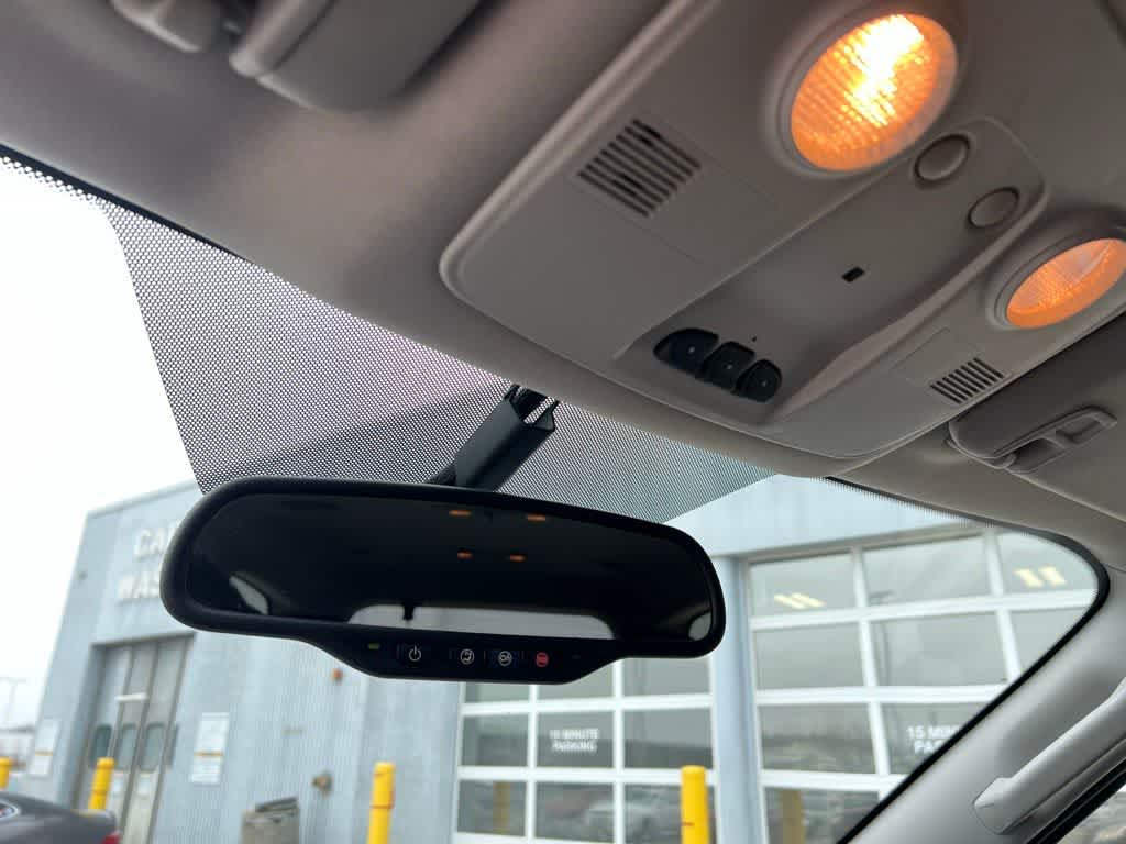 Thumbnail: 2015 Chevrolet Traverse - 34