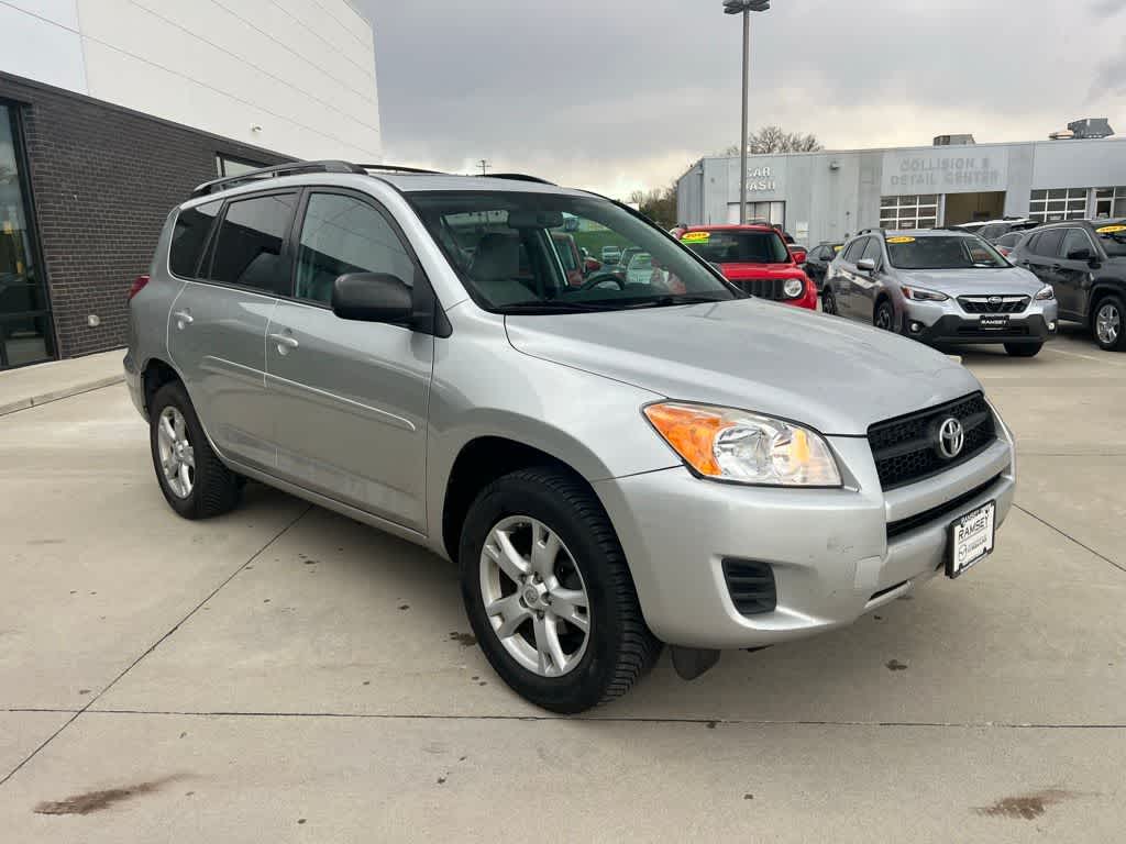 Thumbnail: 2012 Toyota RAV4 - 8