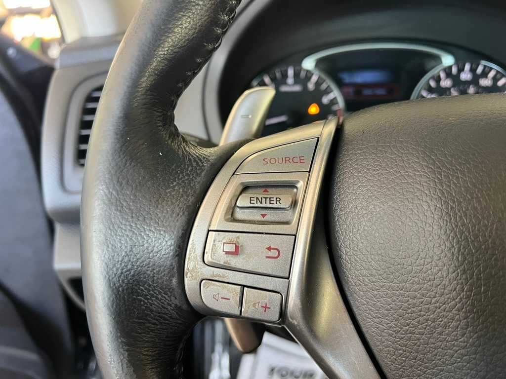 Thumbnail: 2013 Nissan Altima - 24