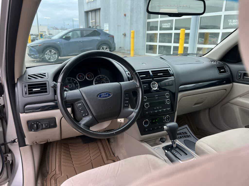 Thumbnail: 2008 Ford Fusion - 25