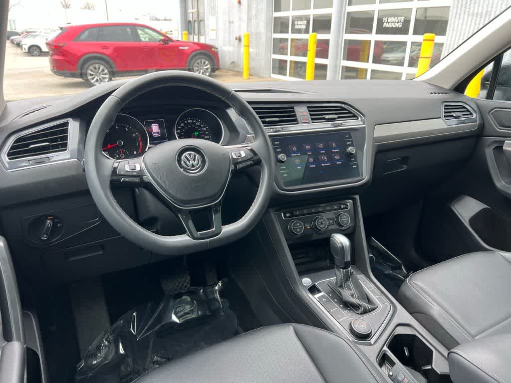 Thumbnail: 2021 Volkswagen Tiguan - 25